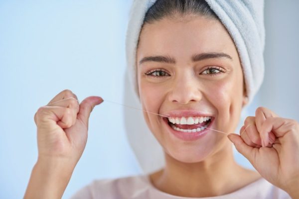 5 Kebiasaan Baik Setelah Makan untuk Gusi Sehat 5 Kebiasaan Baik Setelah Makan untuk Gusi Sehat