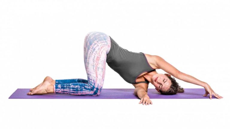 10 Gerakan Yoga yang Baik untuk Bahu