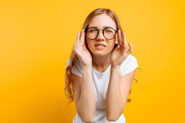 7 Langkah Pencegahan Mata Silinder Sejak Remaja