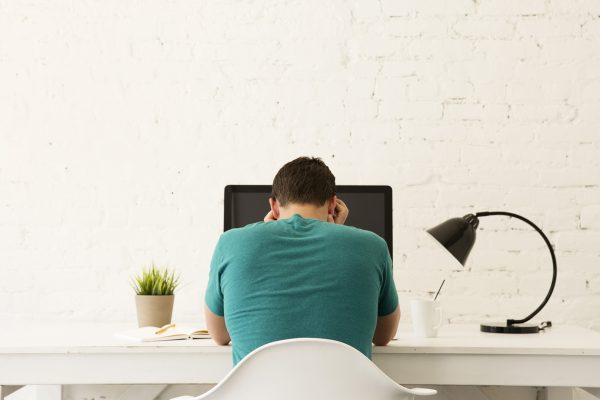 7 Hal yang Perlu Kamu Lakukan Saat Merasa Gagal 7 Hal yang Perlu Kamu Lakukan Saat Merasa Gagal