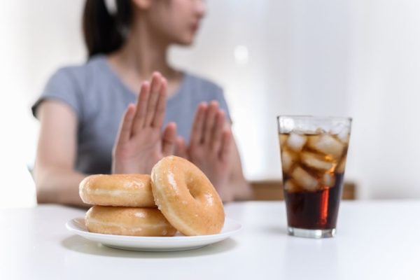 10 Makanan Penyebab Jerawat yang Harus Dihindari untuk Kulit Lebih Bersih Makanan yang Harus Dihindari Jika Anda Ingin Kulit Lebih Bersih